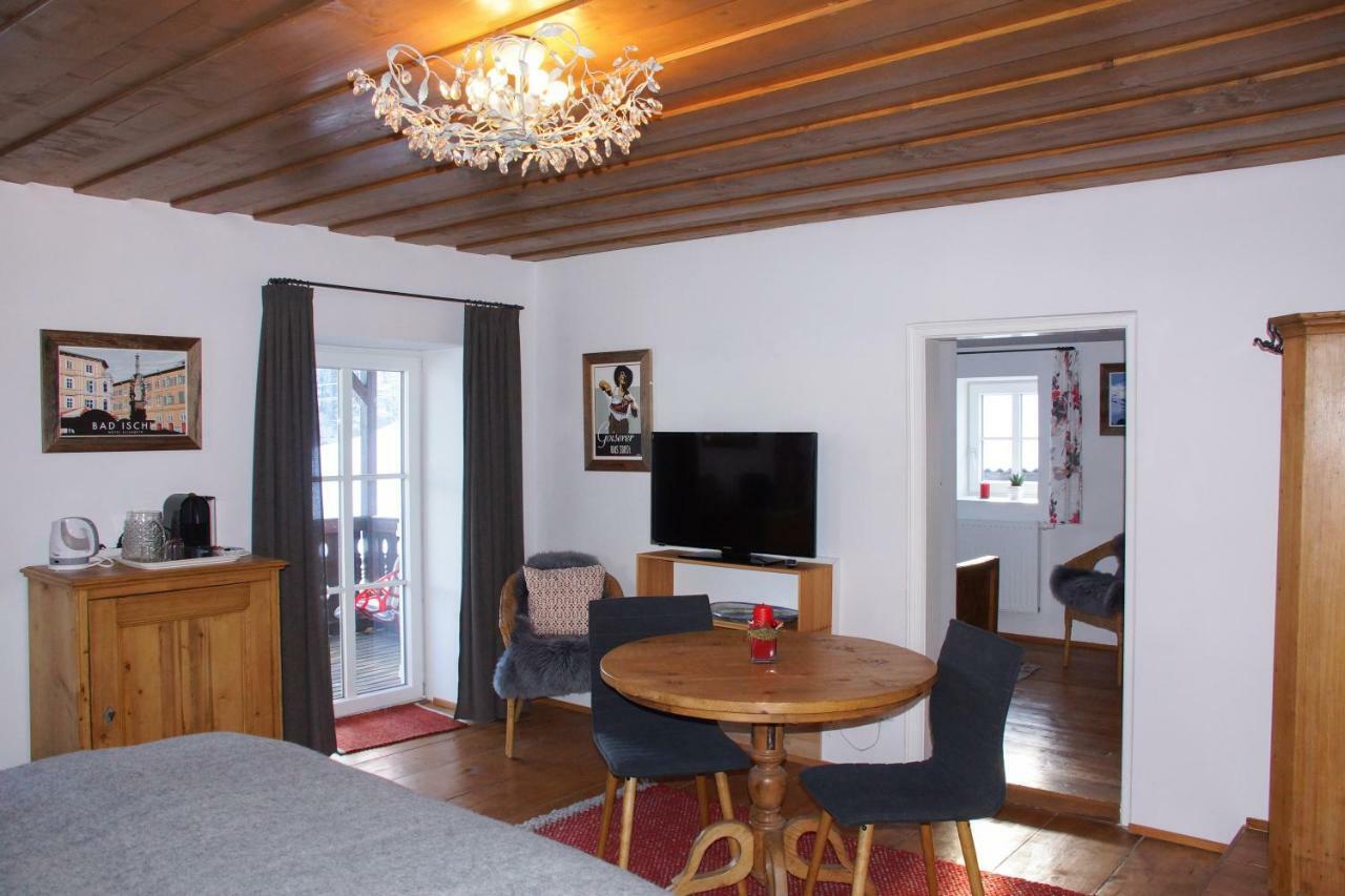Landlust Ischl Bed & Breakfast บาดอิสชิล ภายนอก รูปภาพ